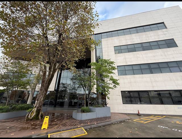 565M² OFFICE TO LET IN PARKTOWN